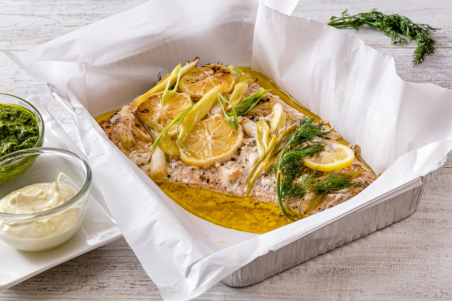 Baked Salmon with Leeks and Lemon